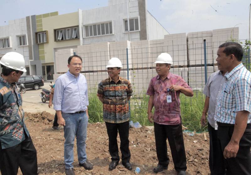 IMG-percepat-proyek-jalan-mookervart-sachrudin-temui-langsung-pimpinan-perusahaan