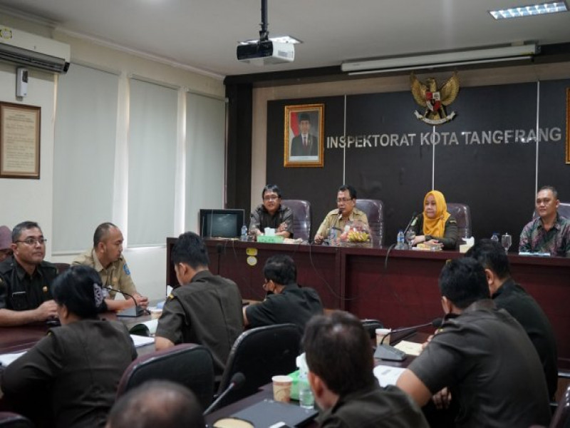 IMG-sharing-sekda-bersama-para-auditor-dan-p2upd