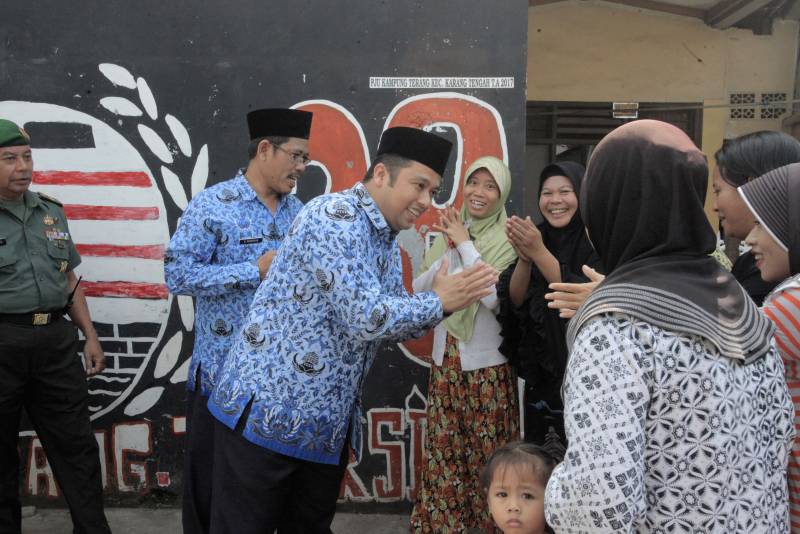 IMG-tanggapi-keluhan-warga-wali-kota-langsung-terjun-ke-lapangan