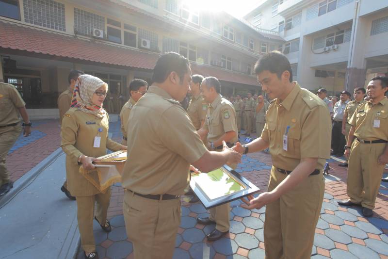 IMG-wali-kota-penghargaan-harus-jadi-motivasi-untuk-bekerja-lebih-baik