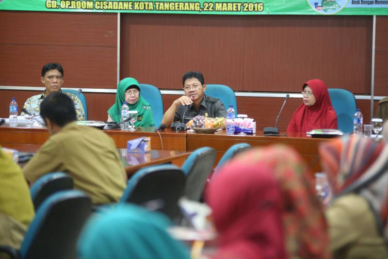 IMG-wakil-cetak-sdm-berkualitas-dengan-asupan-gizi-yang-cukup-praktek-asah-asih-dan-asuh-yang-benar