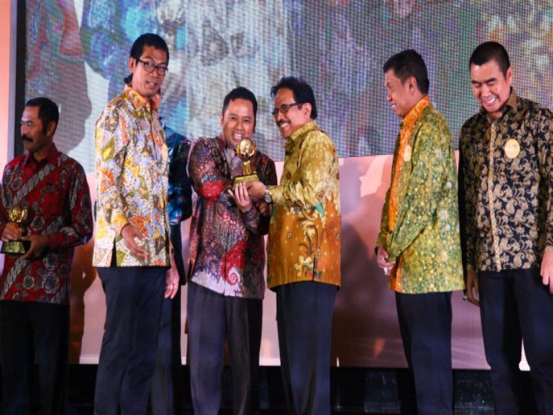 IMG-kota-tangerang-mendapat-apresiasi-dari-government-award-sindo-weekly