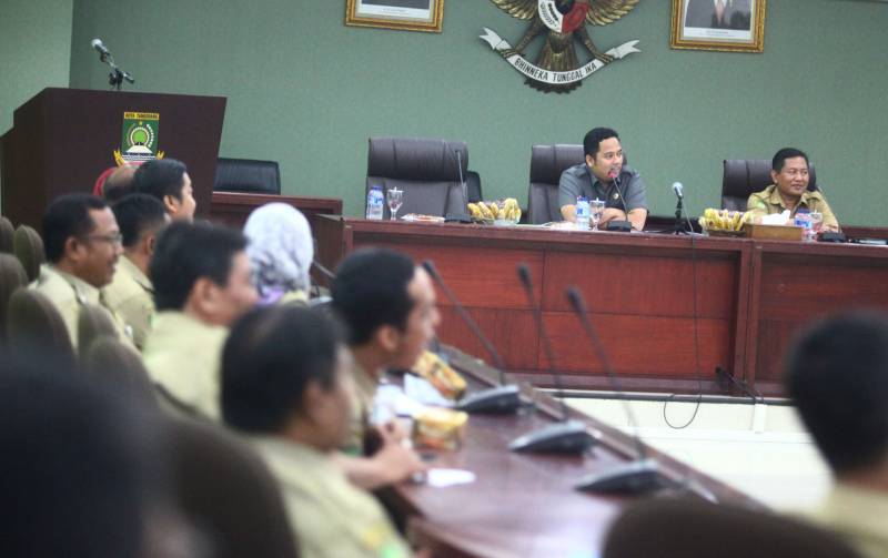 IMG-wali-kota-buka-kegiatan-evaluasi-laporan-data-piutang-tahap-i