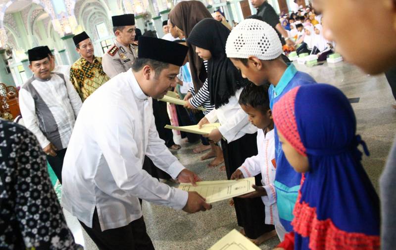 IMG-pemkot-santuni-1-040-anak-yatim