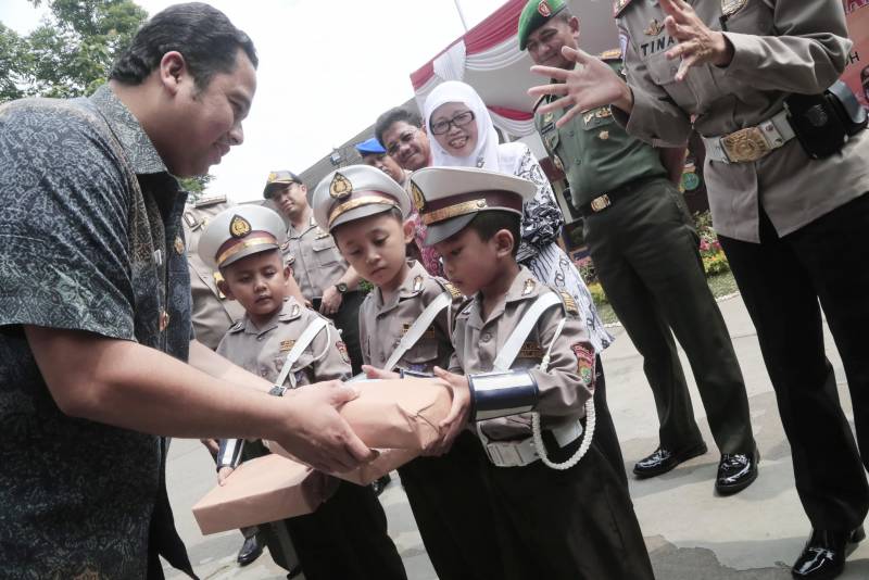 IMG-dengan-difasilitasi-pemkot-polda-metro-jaya-gelar-baksos