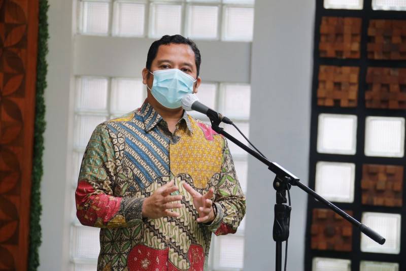 IMG-wali-kota-berikan-penghargaan-bagi-sekolah-hingga-perusahaan-ramah-lingkungan