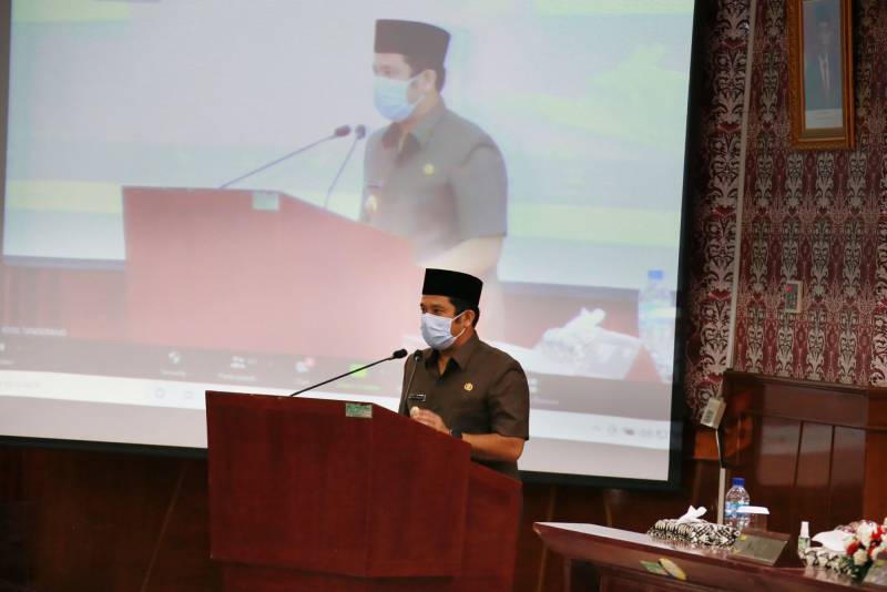 IMG-paripurna-dprd-wali-kota-sampaikan-jawaban-terkait-raperda-pendidikan-dan-koperasi