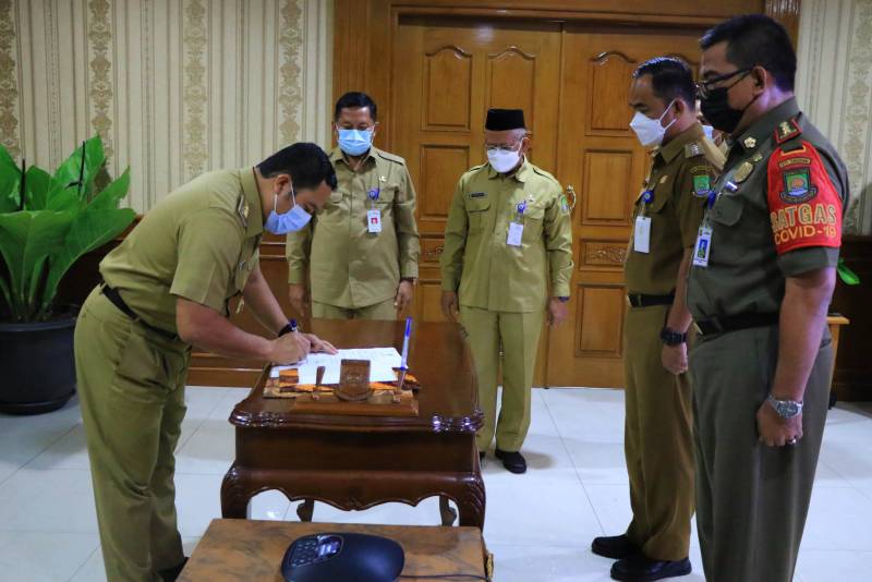 IMG-isi-kekosongan-jabatan-wali-kota-lantik-sejumlah-pejabat-pemkot-tangerang
