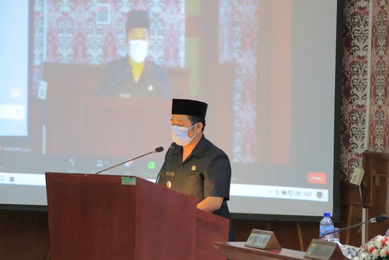 IMG-wali-kota-sampaikan-jawaban-atas-2-raperda-kepada-dprd