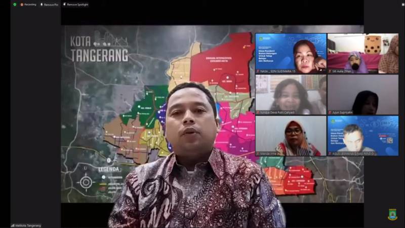 IMG-arief-ingatkan-tanggung-jawab-pendidikan-menjadi-urusan-bersama-guru-dan-orang-tua