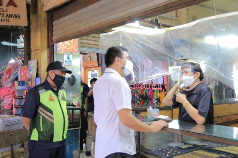 IMG-ppkm-diperpanjang-pengawasan-prokes-pasar-terus-diperketat