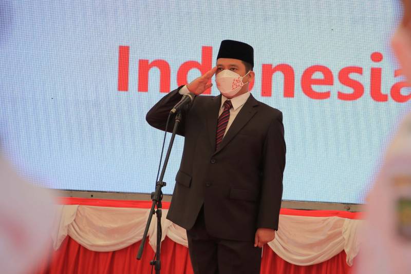 IMG-wali-kota-kukuhkan-18-paskibraka-pada-hut-ri-ke-76-di-kota-tangerang