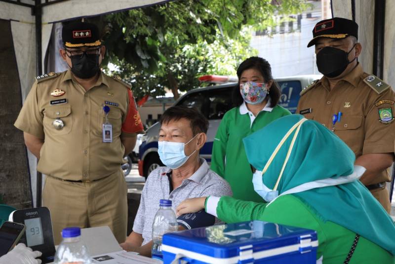 IMG-99-ribu-warga-kecamatan-karawaci-tervaksinasi-optimis-kekebalan-komunal-segera-tercapai