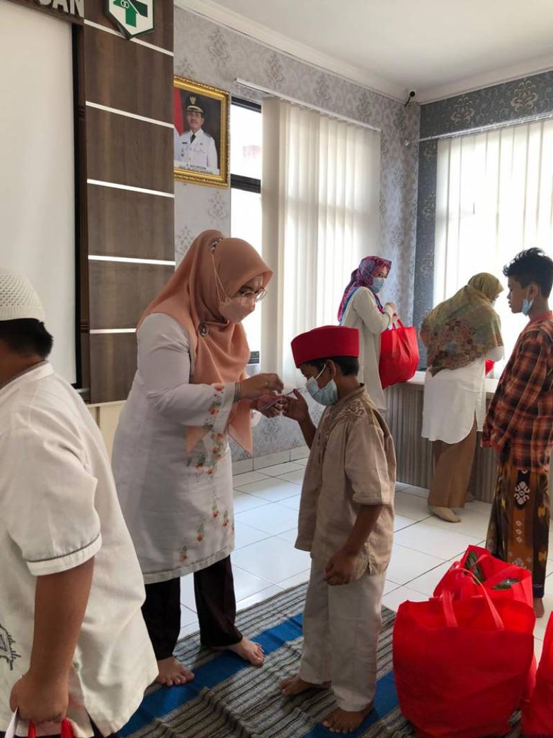 IMG-memperingati-maulid-nabi-saw-pkm-panunggangan-bagikan-santunan