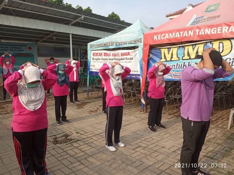 IMG-pegawai-puskesmas-tanah-tinggi-jalani-tes-kesehatan-dan-kebugaran