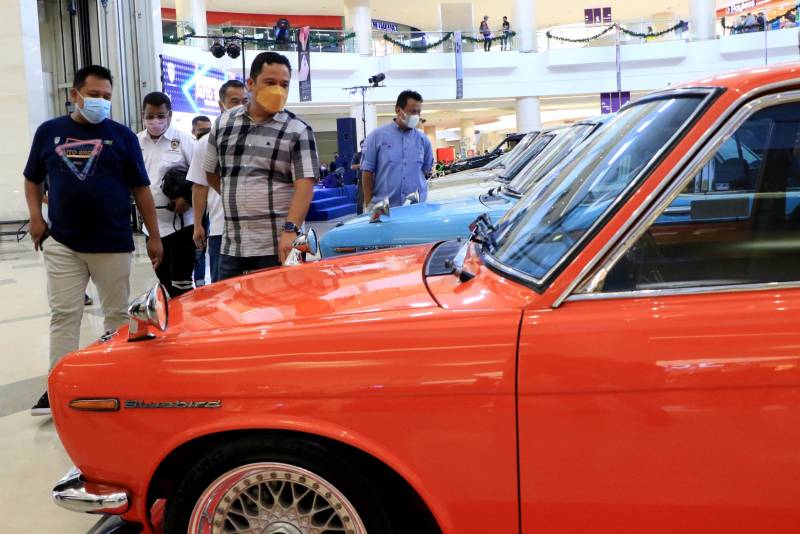 IMG-banyak-kreativitas-di-bidang-otomotif-arief-apresiasi-gelaran-tangerang-auto-show