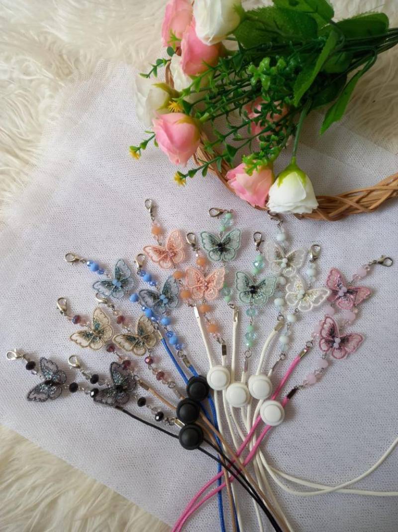 IMG-pandemi-pembuatan-strap-masker-jadi-peluang-usaha
