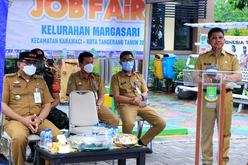 IMG-buka-jobfair-kelurahan-margasari-sachrudin-sinergi-baik-antara-pemkot-dan-pengusaha