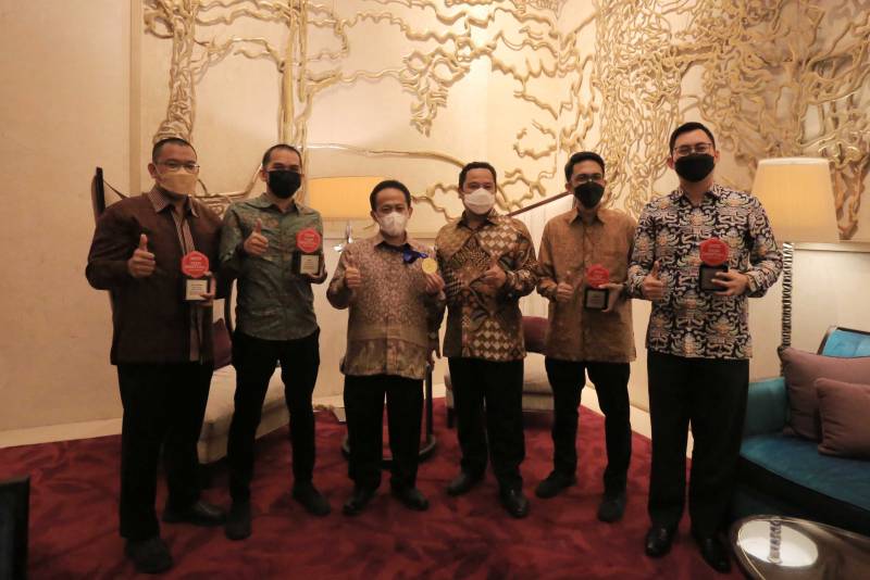 IMG-terus-tingkatkan-layanan-berbasis-digital-pemkot-raih-4-penghargaan-dalam-top-digital-award-2021