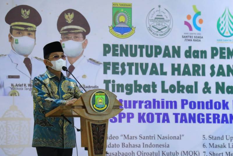 IMG-tutup-festival-hari-santri-2021-wakil-manfaatkan-media-komunikasi-dalam-menyampaikan-pesan-moral
