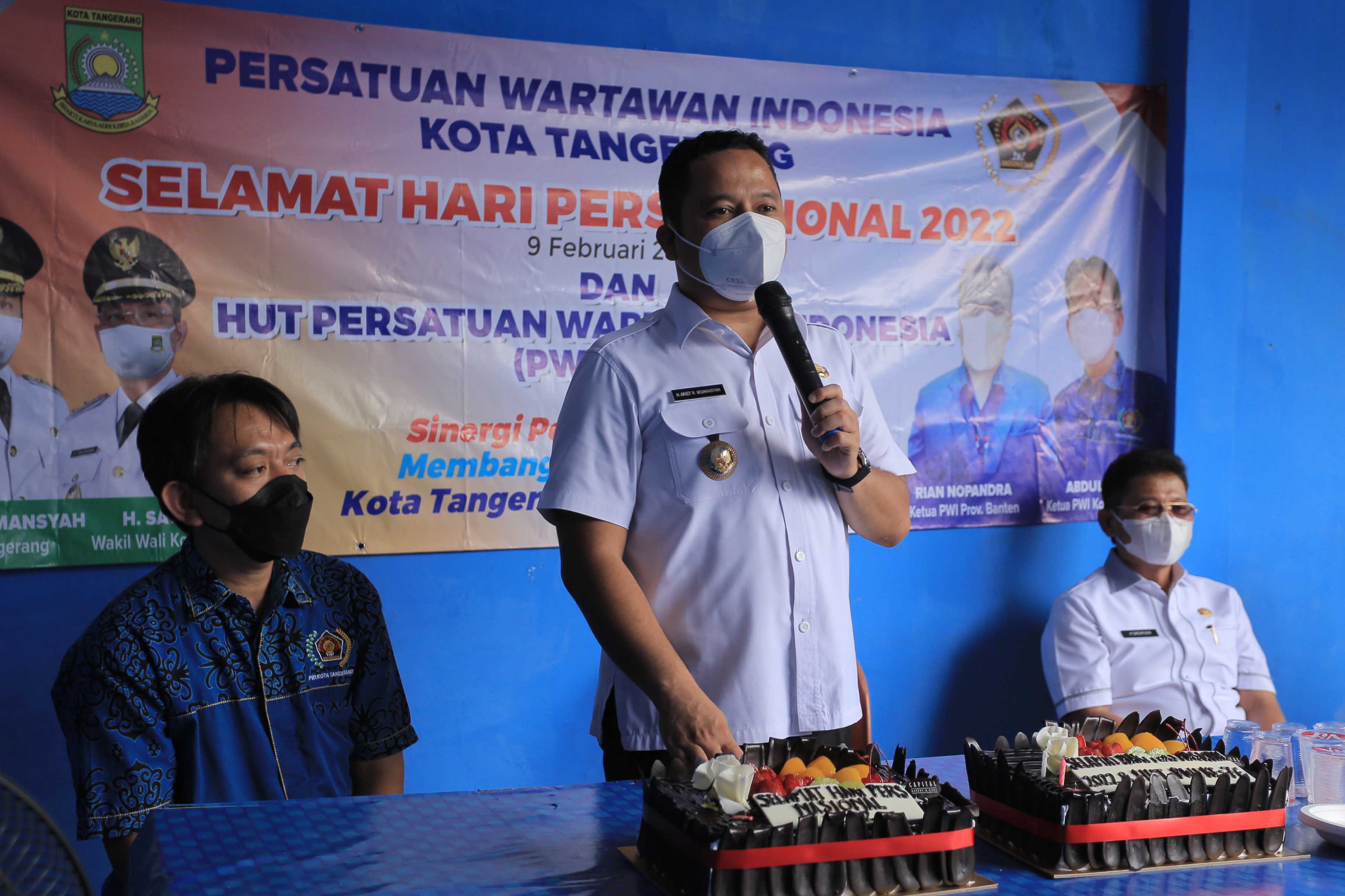 IMG-peringati-hpn-2022-dan-hut-pwi-76-arief-harapkan-sinergitas-dalam-membangun-kota-tangerang
