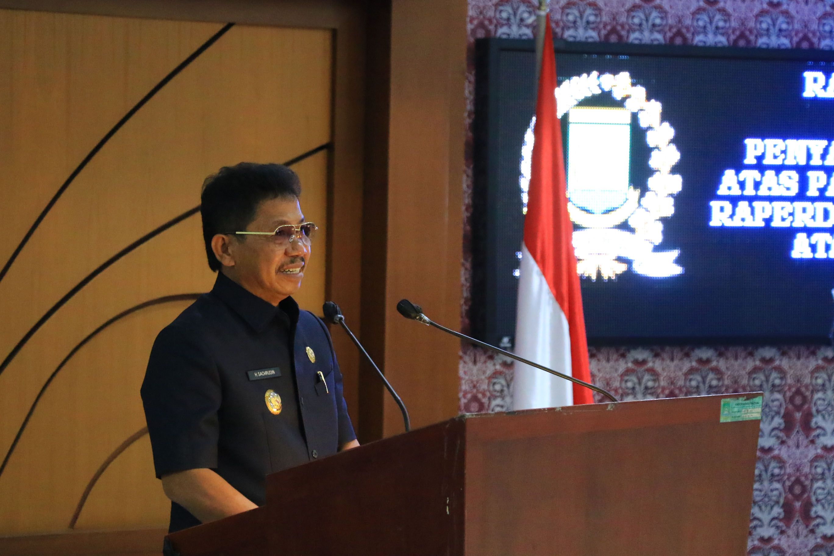 IMG-sachrudin-jawab-pandangan-umum-fraksi-dprd-kota-tangerang-terkait-3-raperda