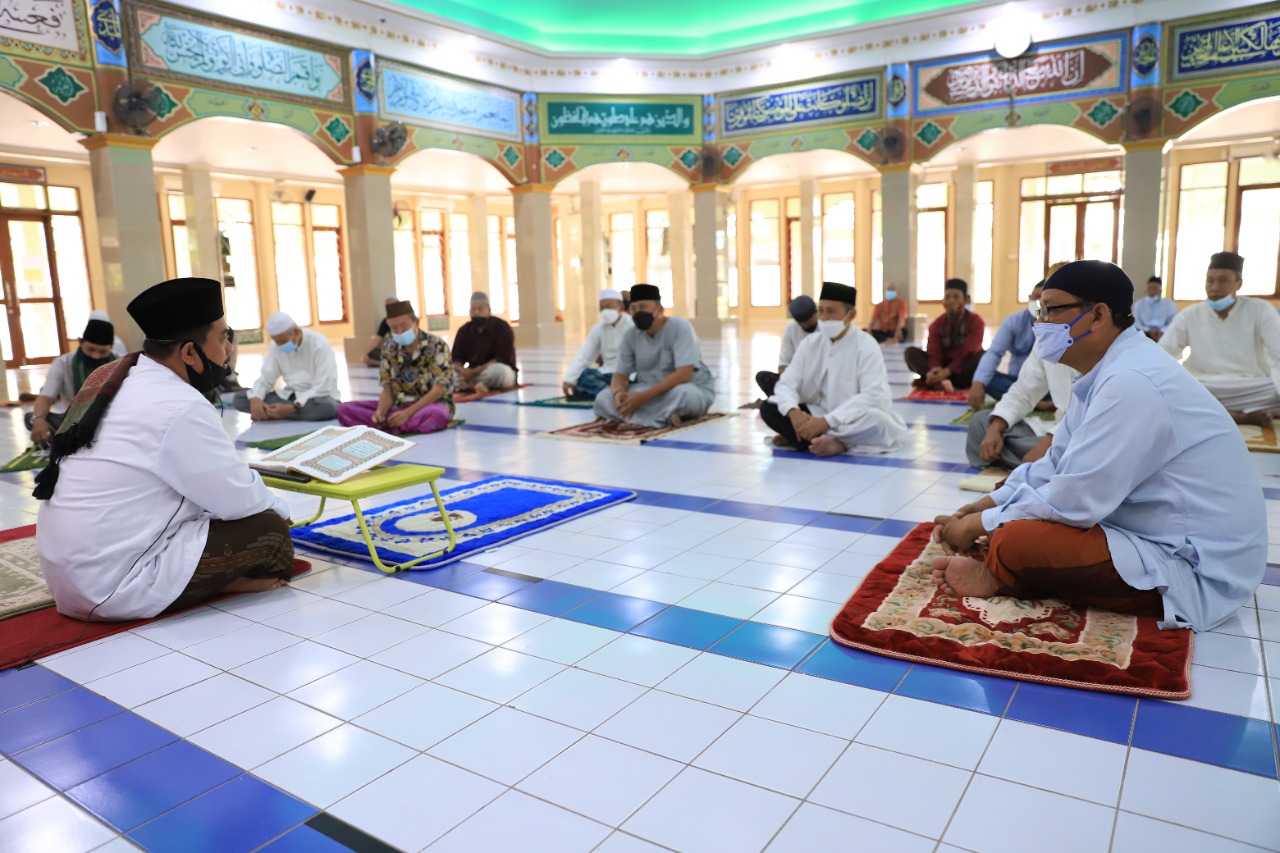 IMG-mui-bolehkan-tarawih-dengan-shaf-rapat-ini-imbauannya