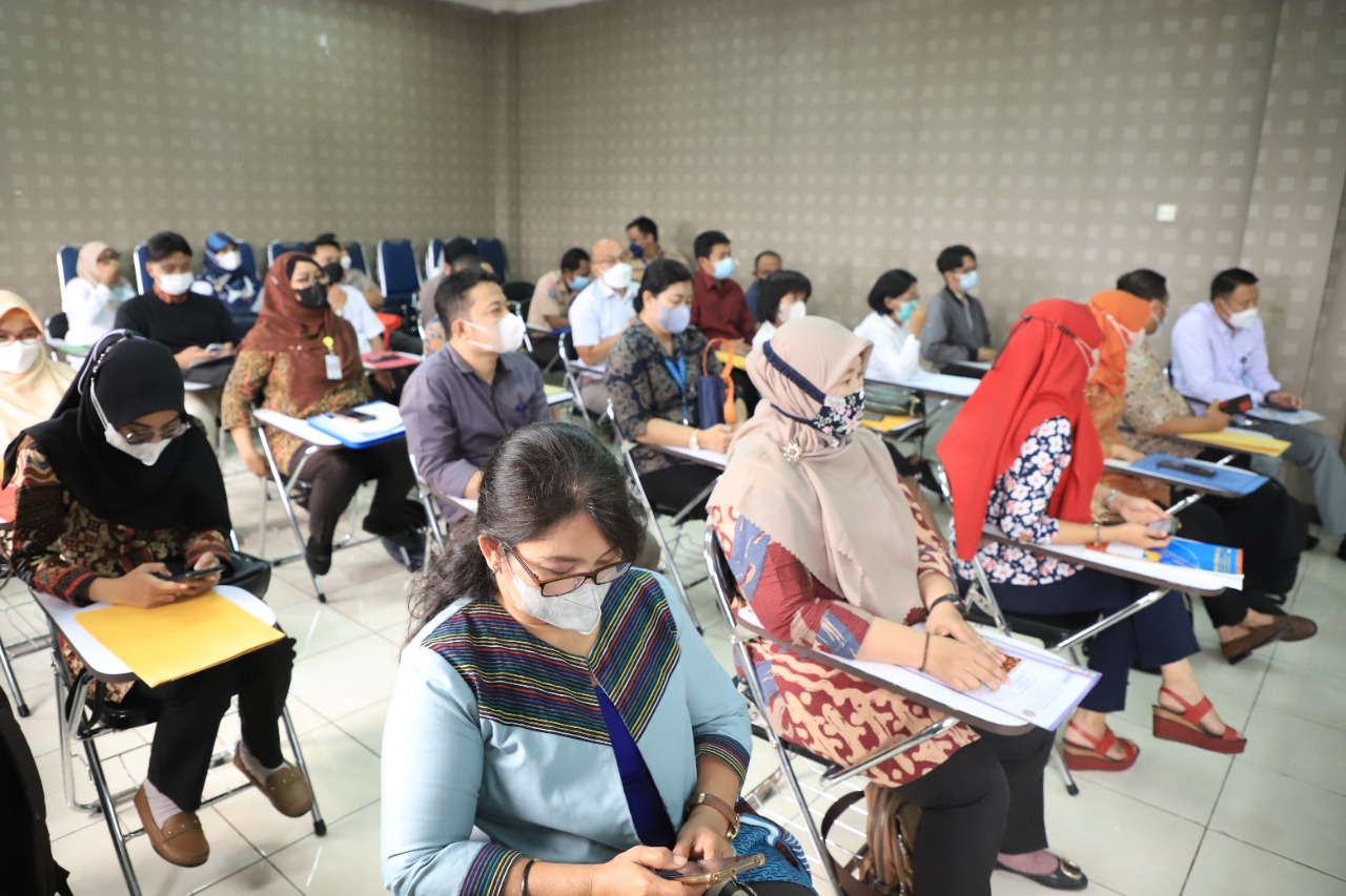 IMG-disnaker-jembatani-mou-60-bkk-smk-dengan-pt-pnm