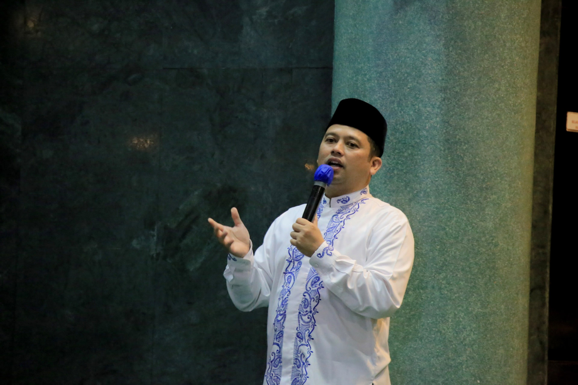 IMG-gelar-peringatan-nuzulul-quran-arief-tegaskan-komitmen-pemkot-untuk-berantas-buta-huruf-al-quran