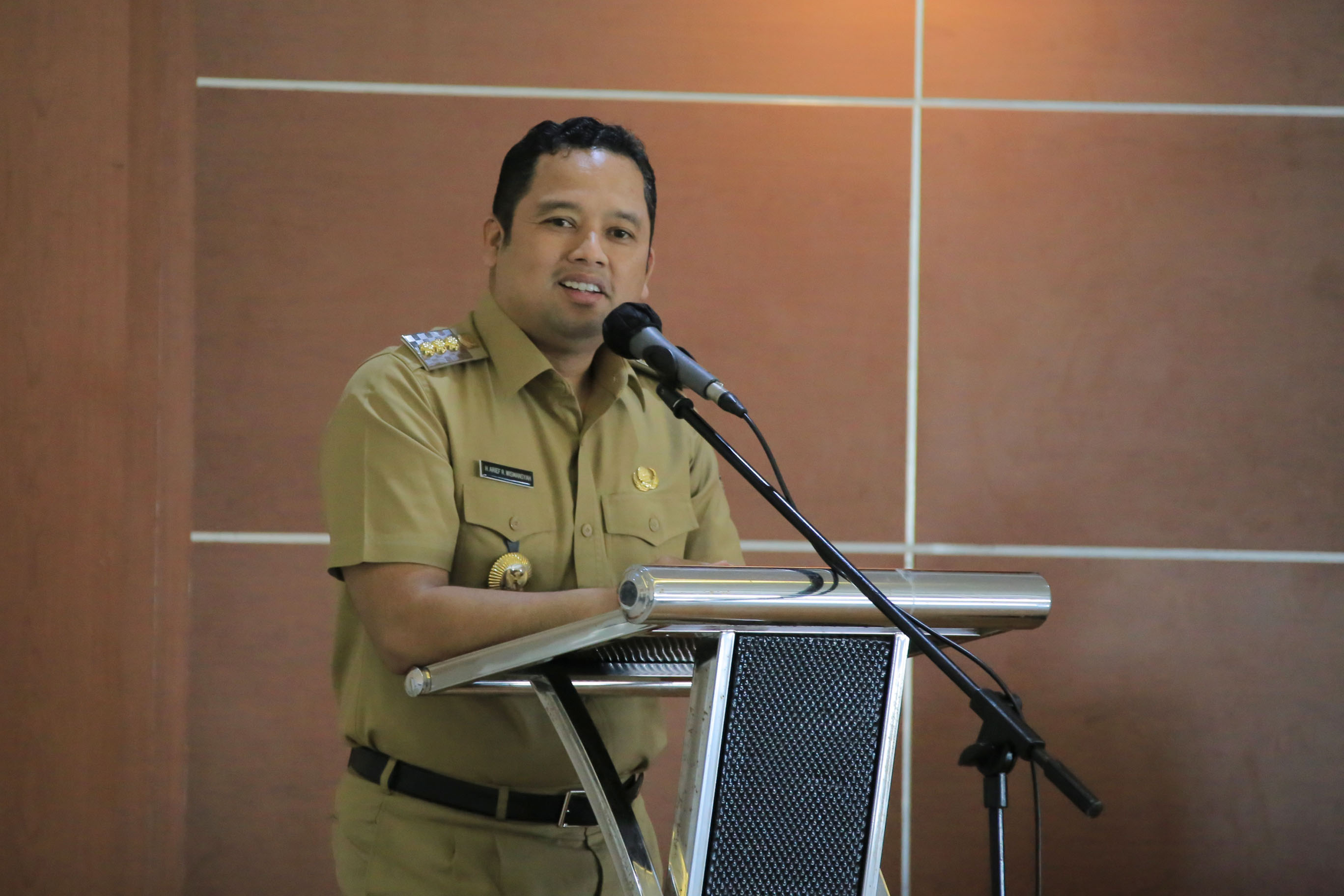 IMG-pemkot-beri-apresiasi-pada-pelaku-sektor-niaga-dan-industri-di-kota-tangerang