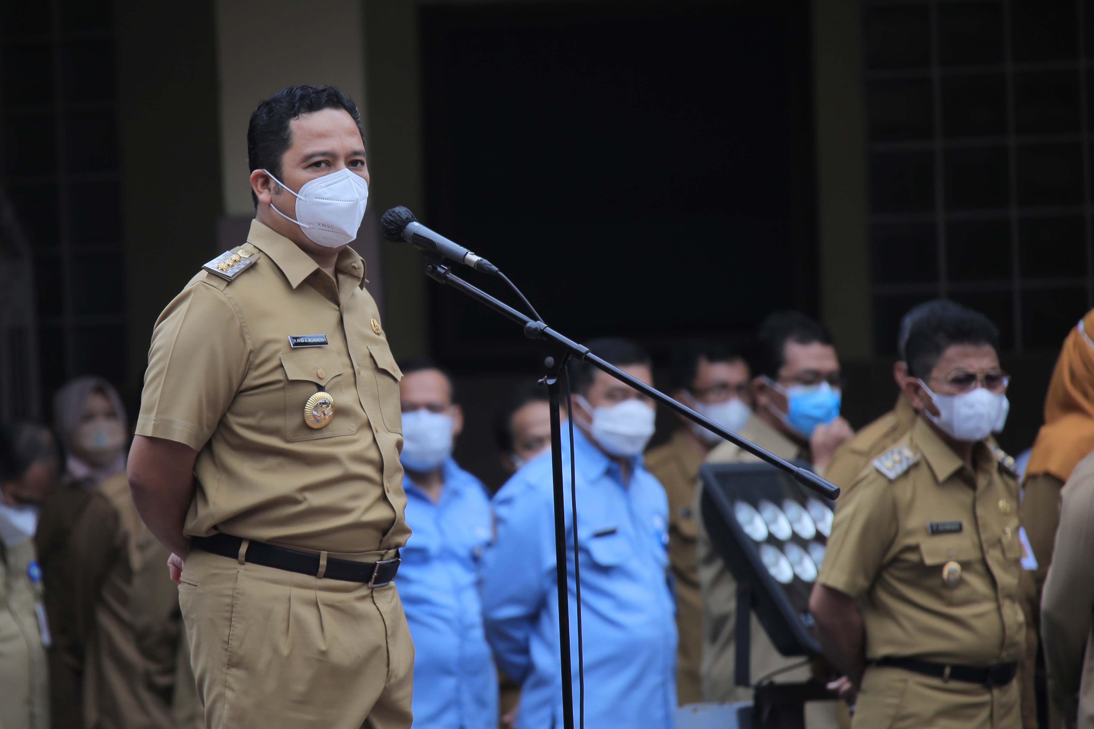IMG-libur-usai-arief-ingatkan-asn-pemkot-tangerang-kembali-layani-masyarakat