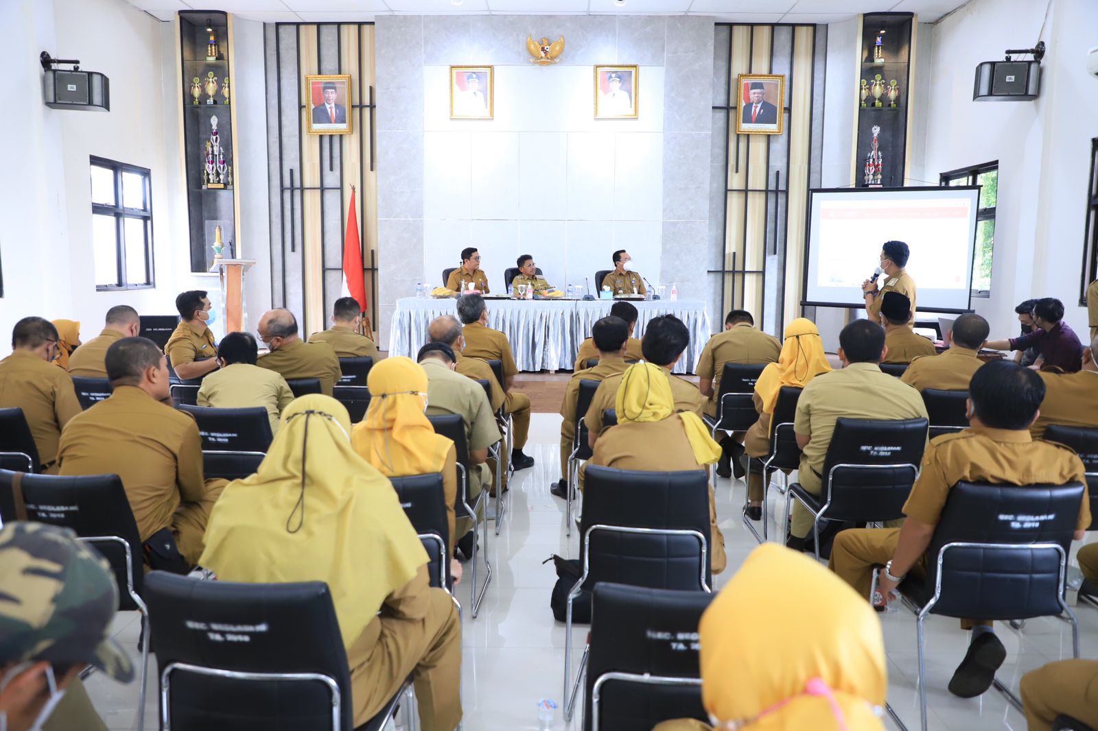 IMG-pemkot-tangerang-mudahkan-birokrasi-dengan-website-kecamatan