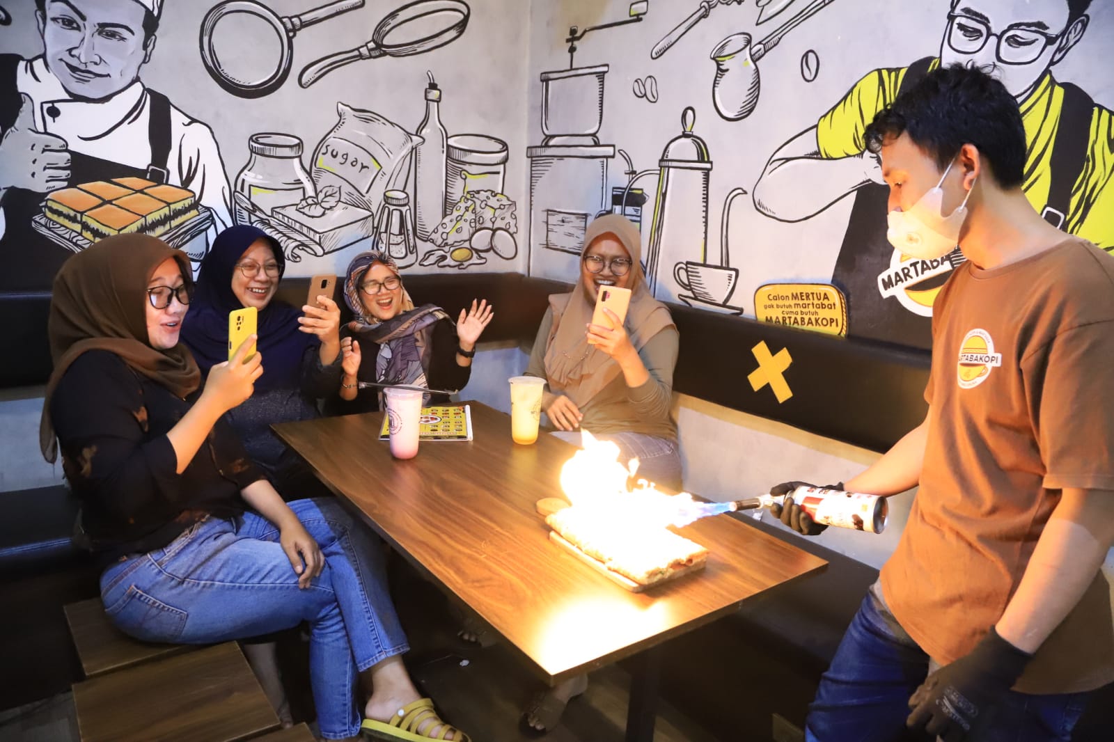 IMG-satu-gigit-martabakopi-lumer-di-mulut