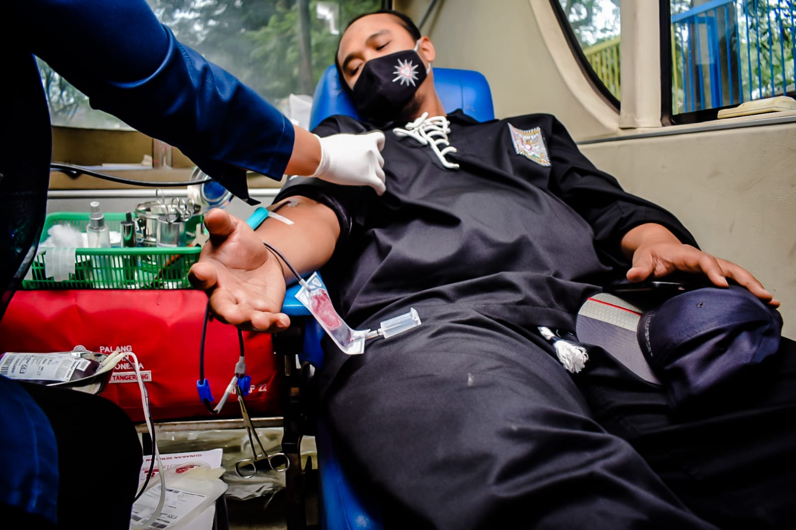 permudah-masyarakat-donor-darah-pmi-kota-tangerang-luncurkan-aplikasi