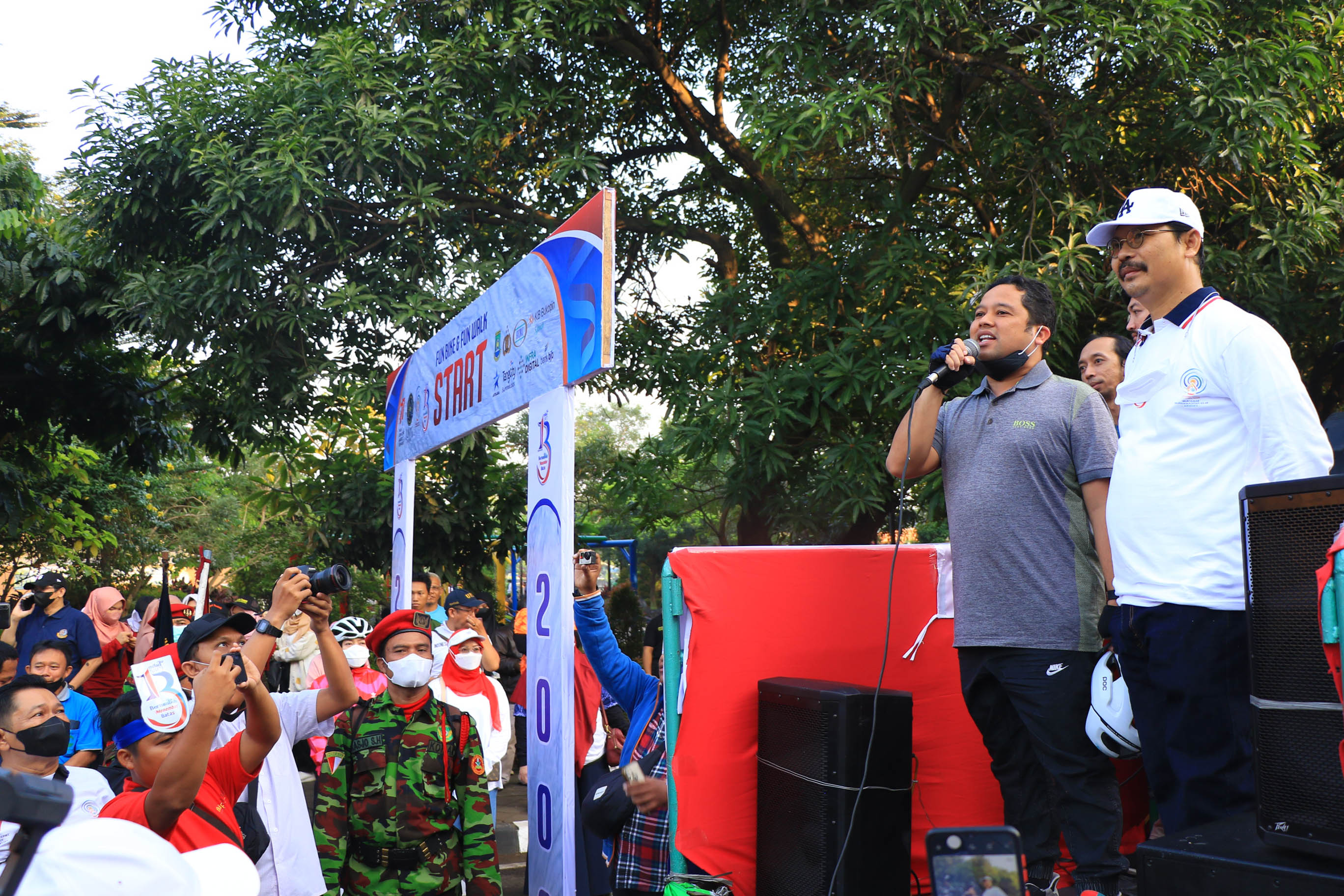IMG-lepas-ribuan-goweser-wali-kota-ajak-masyarakat-rayakan-hut-ri-dengan-kegiatan-positif