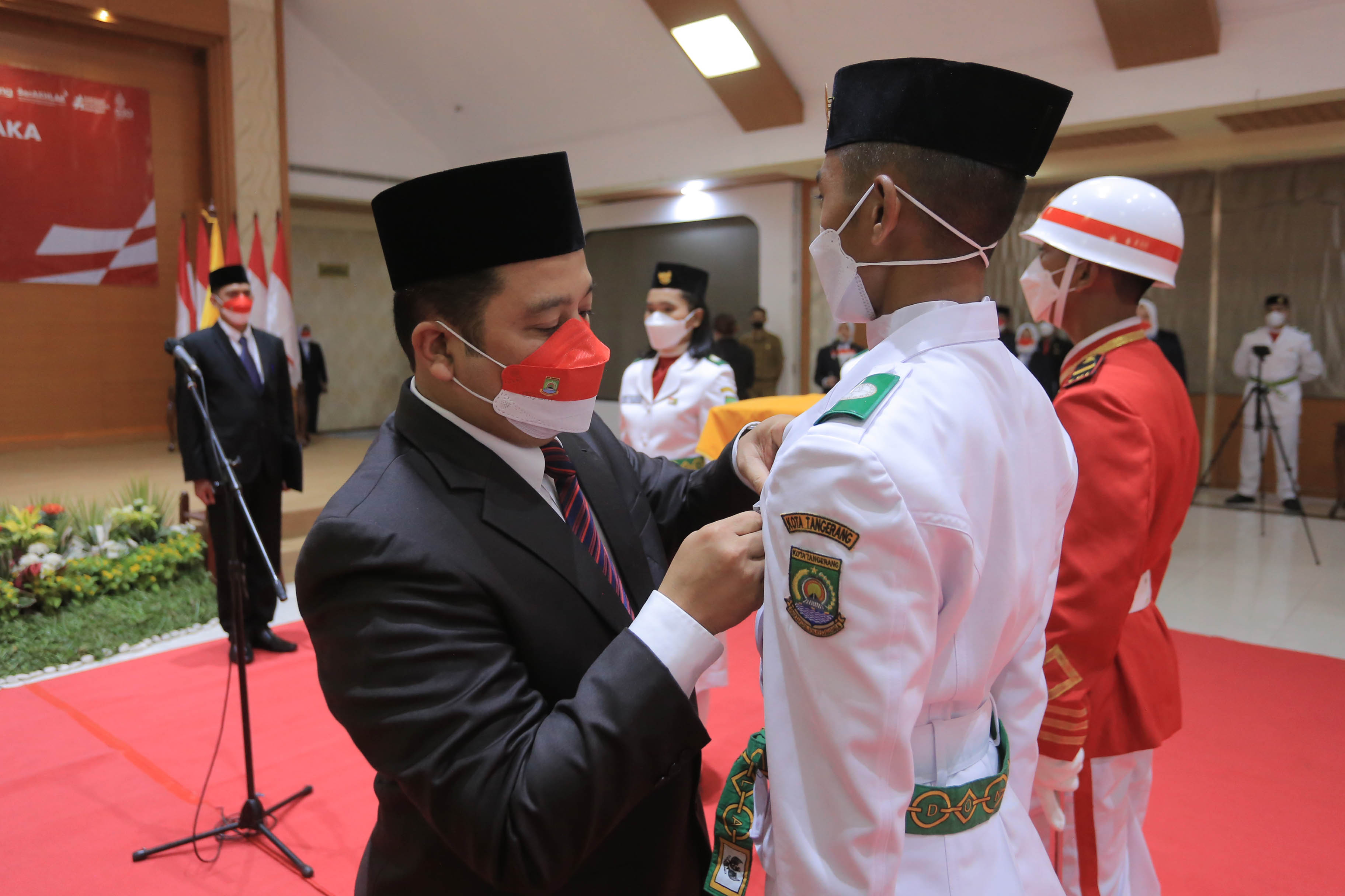 IMG-kukuhkan-51-anggota-paskibraka-wali-kota-jalankan-dengan-penuh-dedikasi