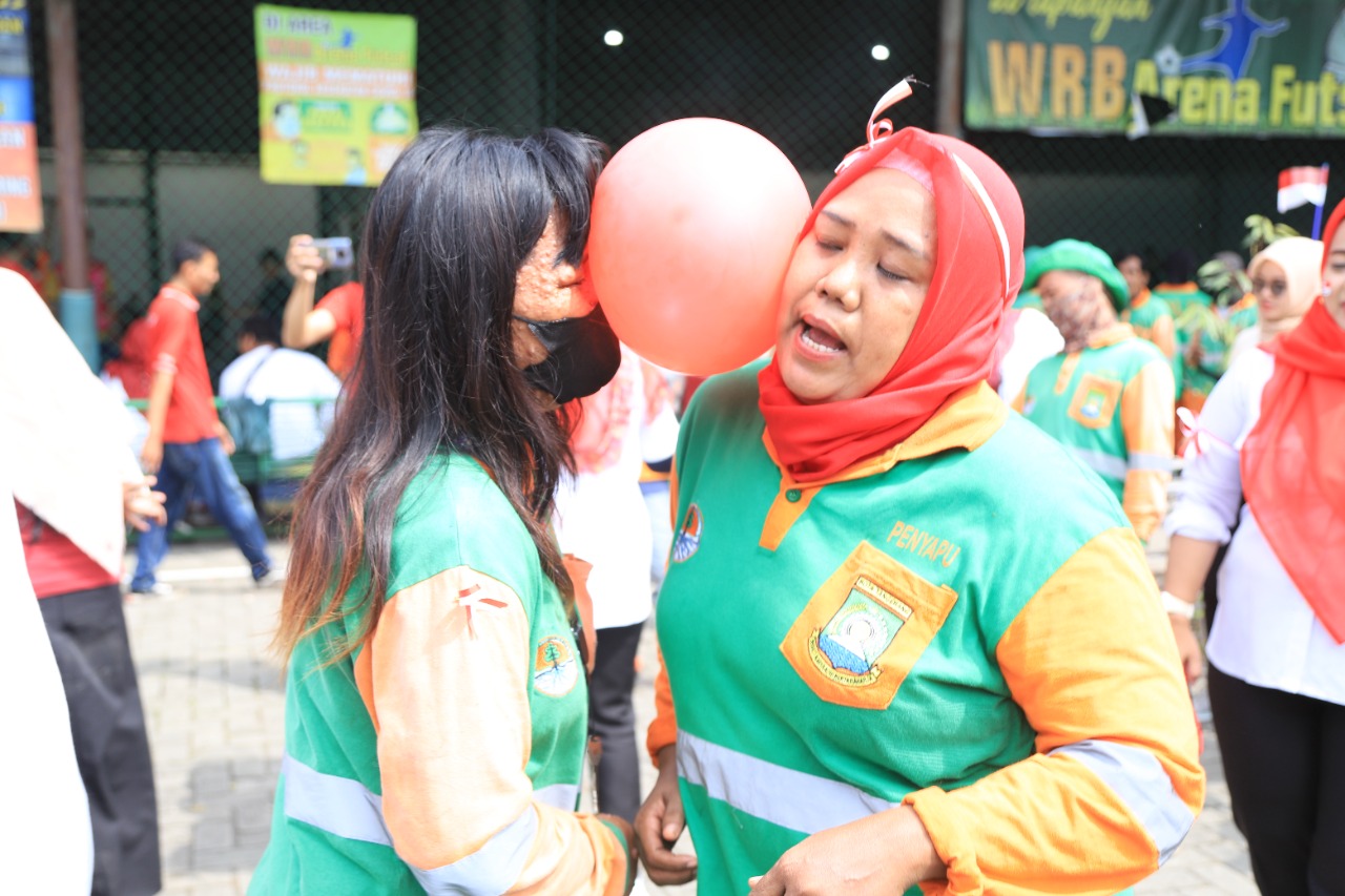 IMG-450-petugas-kebersihan-kota-tangerang-meriahkan-lomba-17-agustus