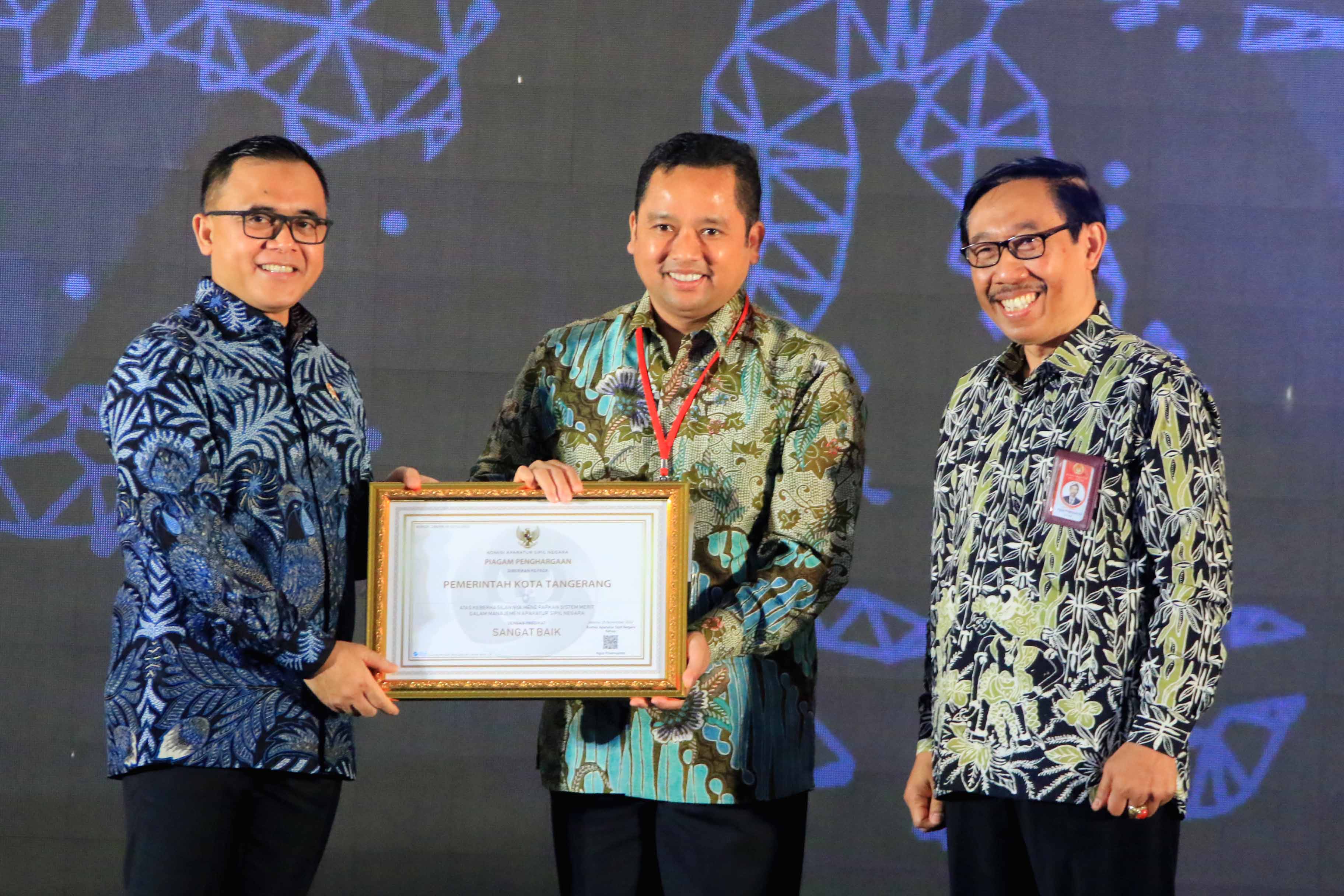 IMG-raih-penghargaan-meritokrasi-bukti-sistem-manajemen-asn-kota-tangerang-sangat-baik