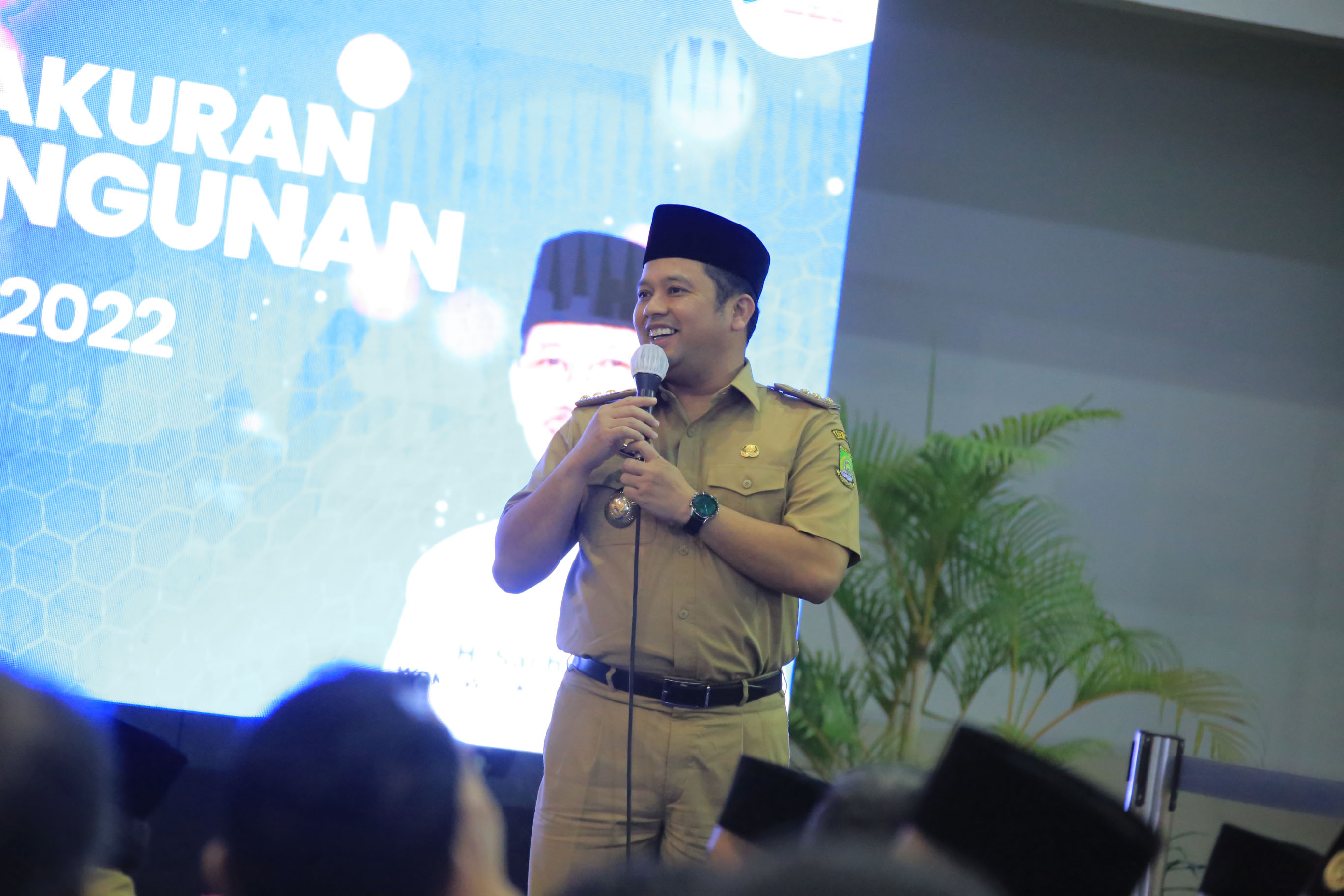 IMG-roadshow-tasyakuran-pembangunan-masih-berlanjut-kali-ini-kecamatan-batuceper-dan-benda