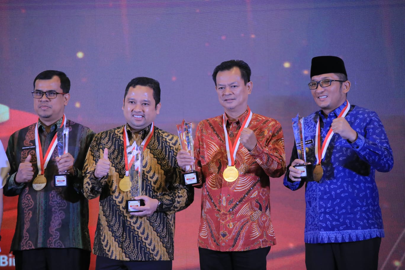 IMG-kota-tangerang-kembali-raih-peringkat-pertama-spm-award-2023-oleh-kemendagri