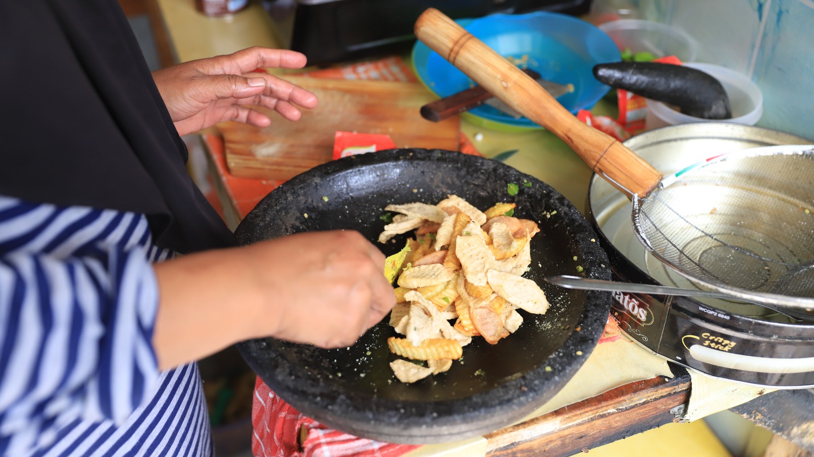 IMG-otak-otak-gerendeng-jajanan-hidden-gem-legendaris-di-kota-tangerang