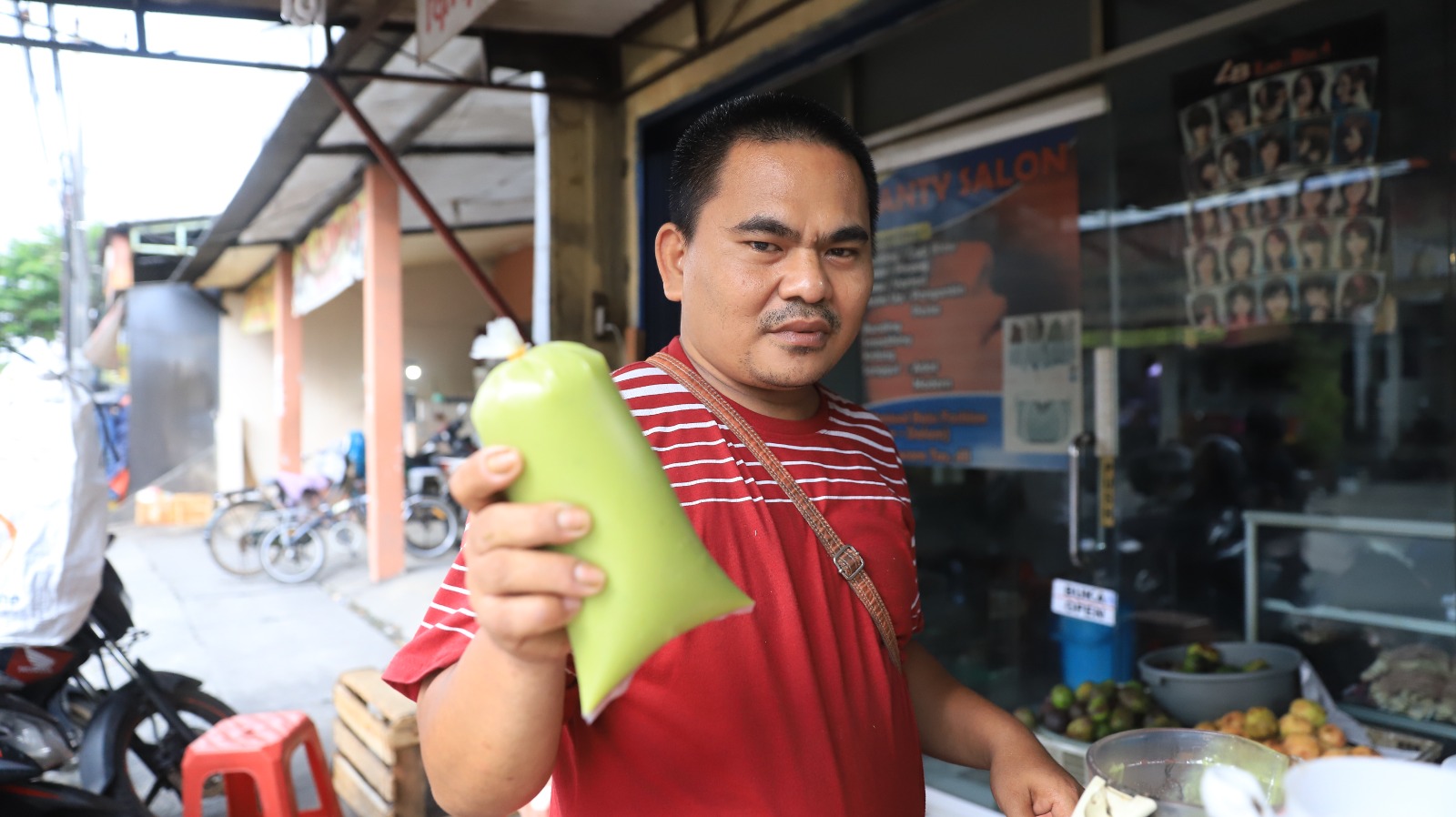 IMG-15-tahun-berjualan-cobain-jus-buah-ini-di-poris-tangerang