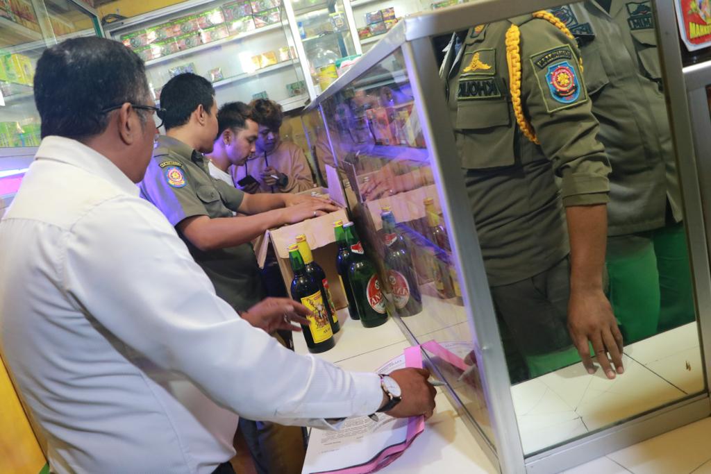IMG-ramadan-satpol-pp-kota-tangerang-tingkatkan-pengawasan-peredaran-miras