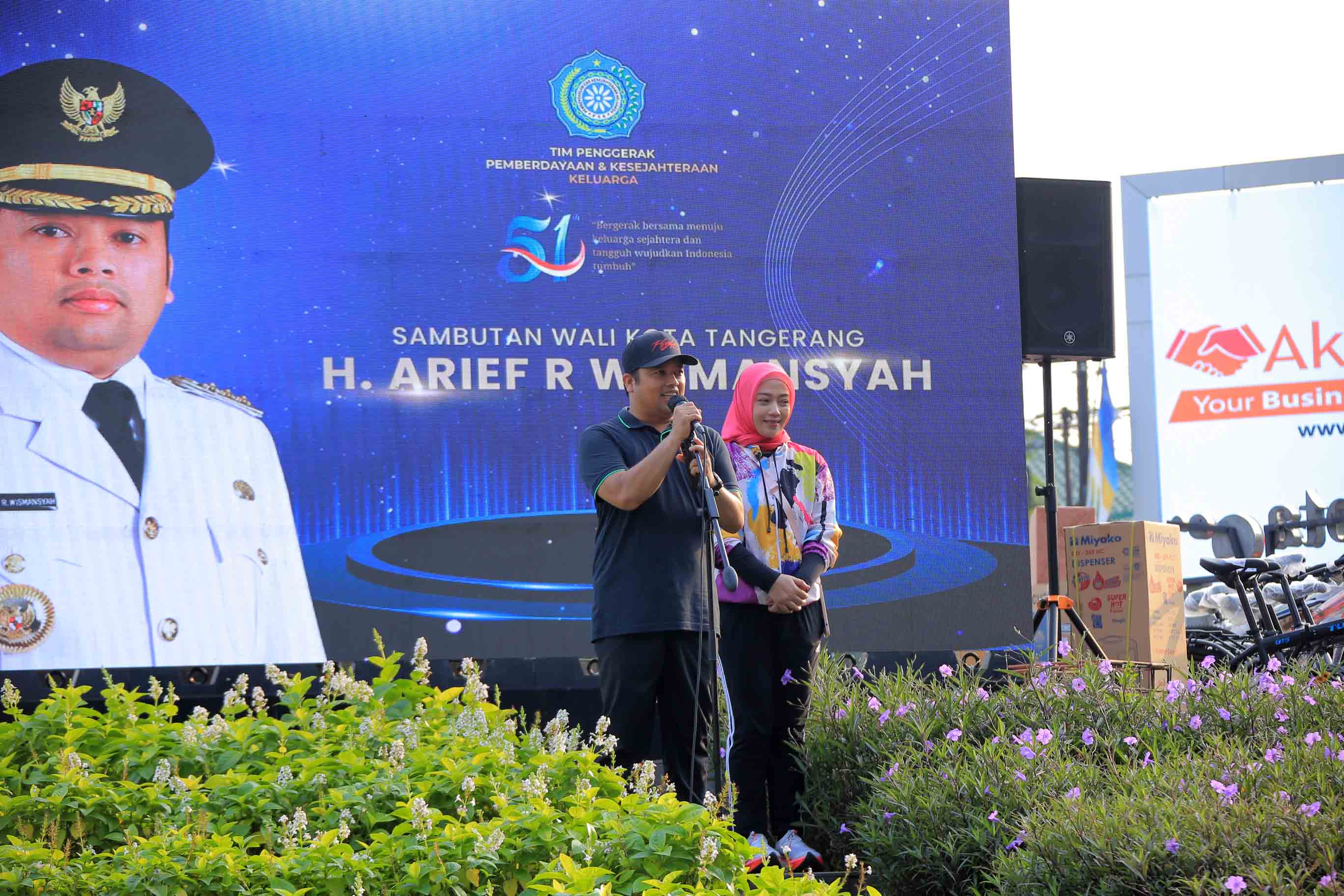 IMG-di-momen-hkg-pkk-ke-51-kota-tangerang-luncurkan-aplikasi-e-dasawisma