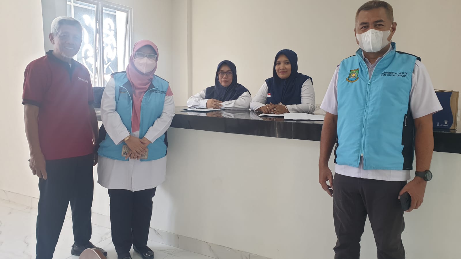IMG-peran-aktif-dinkes-kota-tangerang-saat-kepulangan-jamaah-haji-di-asrama-haji-kota-tangerang
