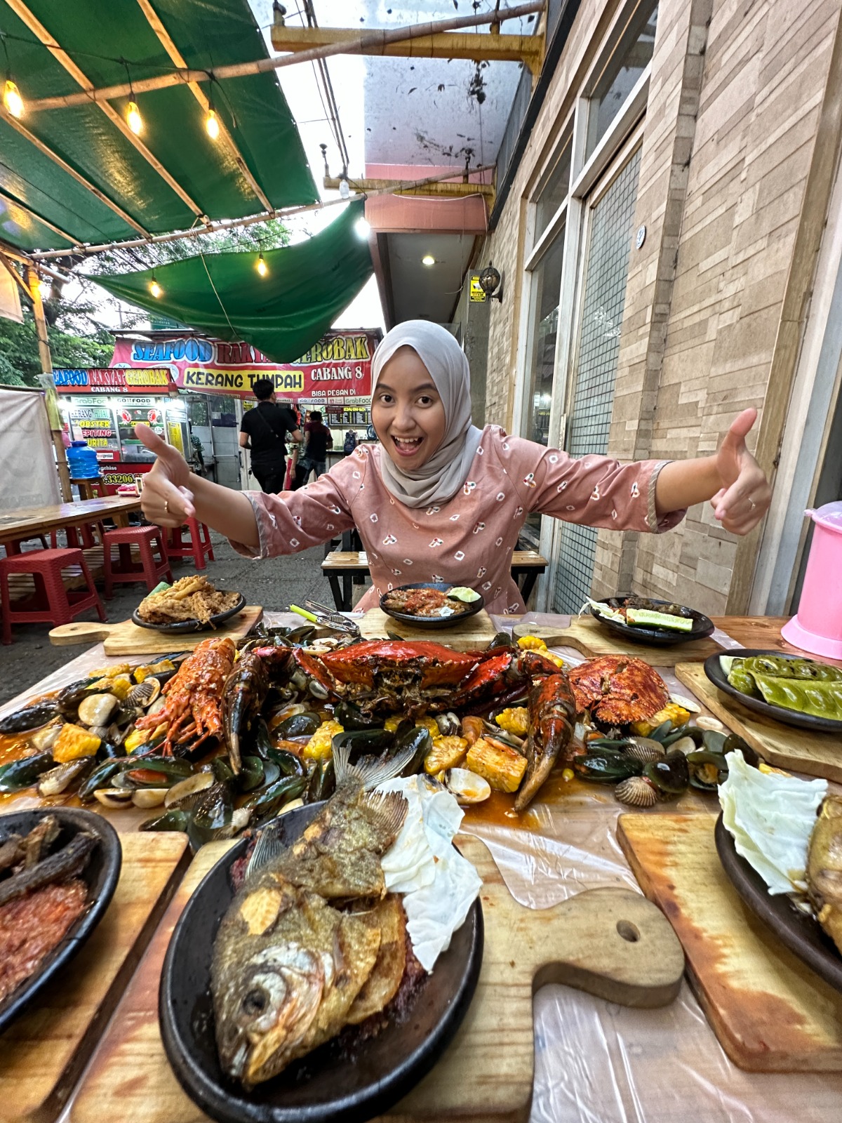 IMG-seafood-rakyat-gerobak-seafood-termurah-dengan-kualitas-terbaik-se-kota-tangerang