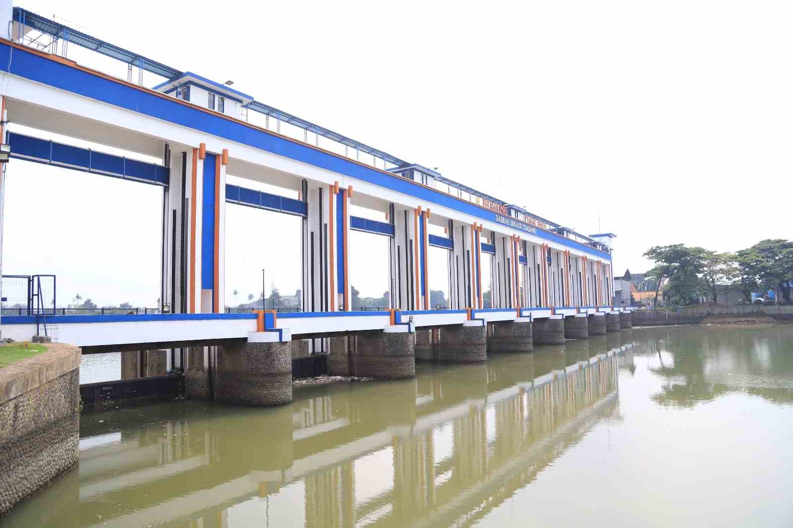 IMG-waspada-jebolnya-bendungan-pintu-air-10-ancam-kekeringan-di-tangerang-raya
