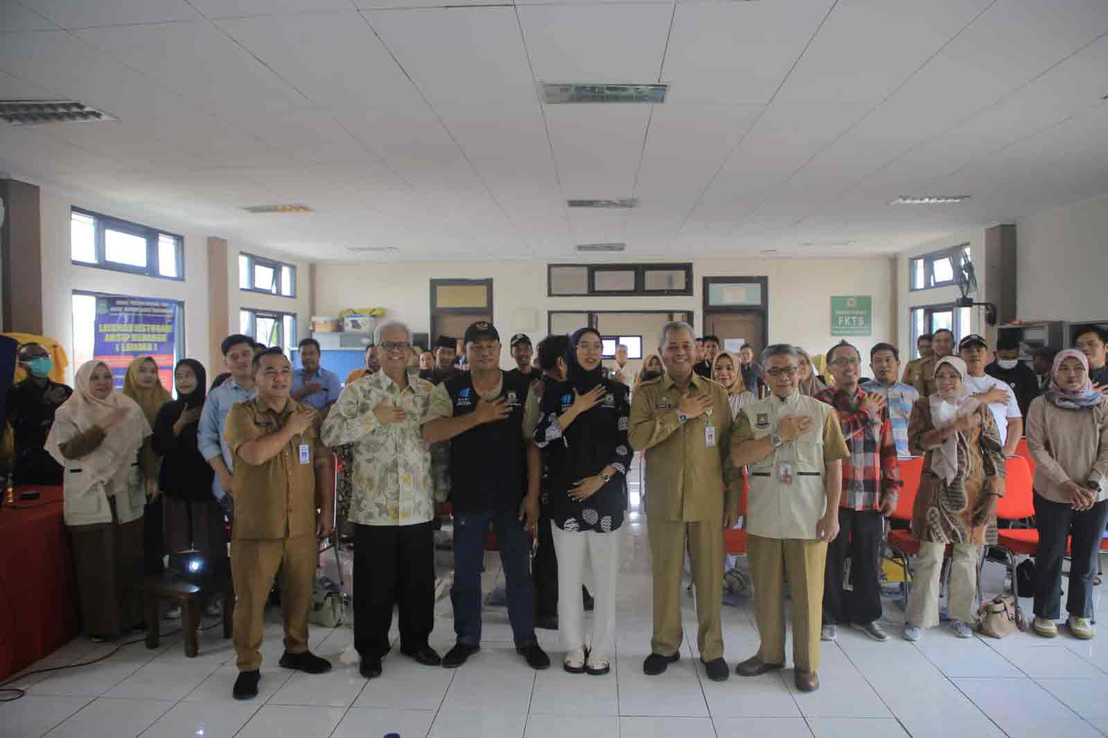 IMG-satgas-laraska-kecamatan-cipondoh-diresmikan-dpad-kota-tangerang