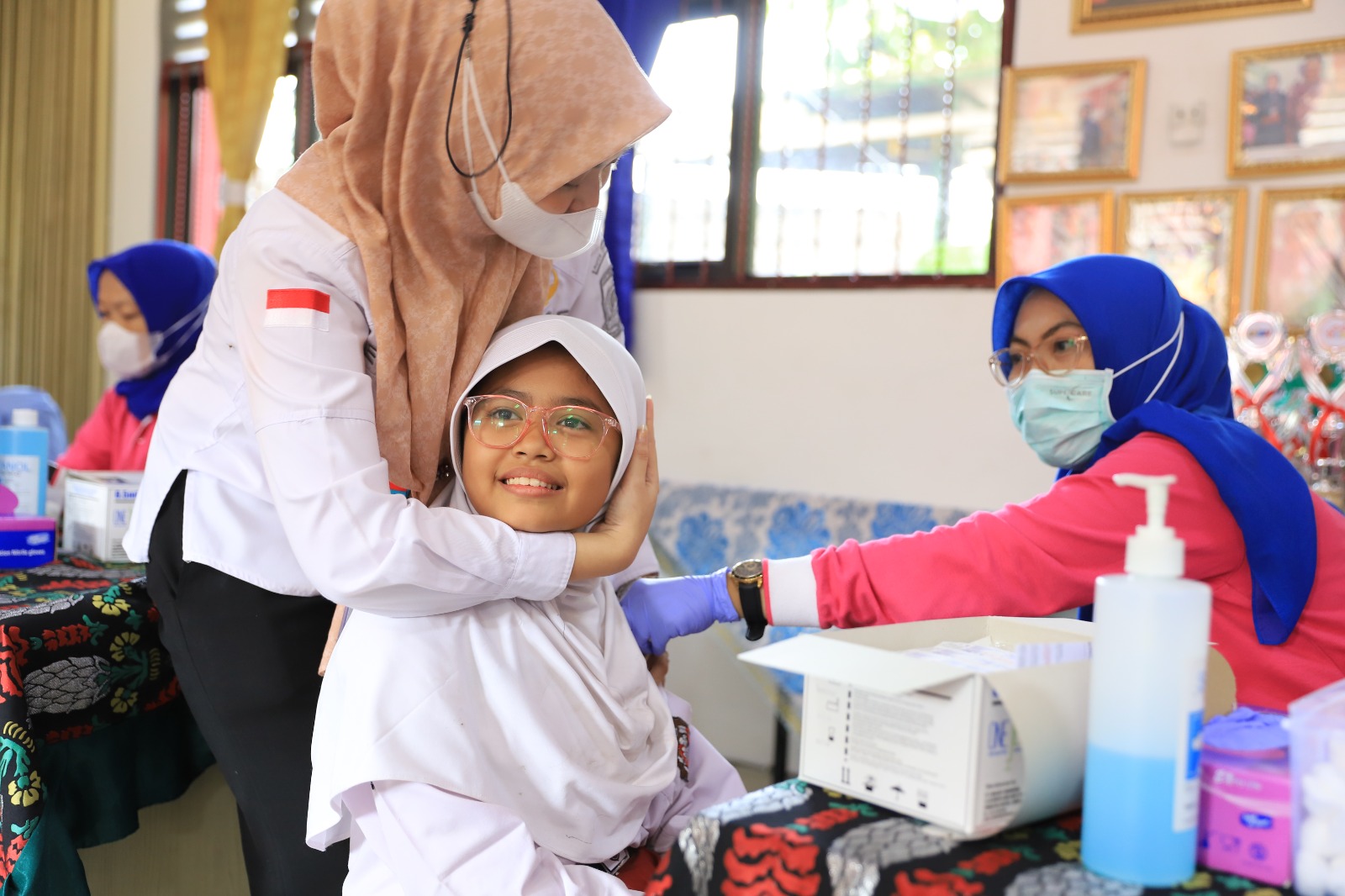 IMG-warga-kota-tangerang-yuk-kenali-program-bulan-imunisasi-anak-sekolah