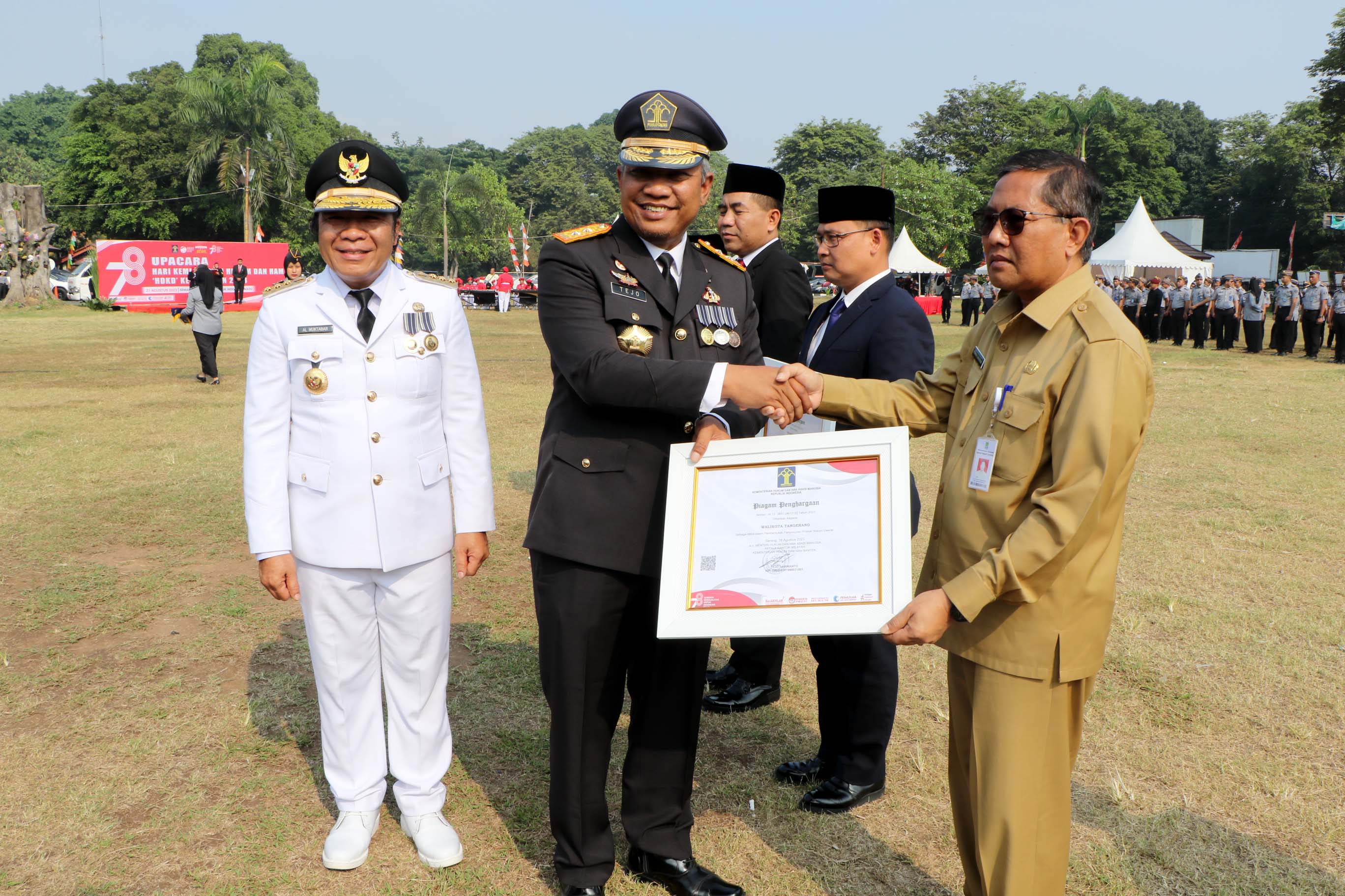 IMG-sabet-award-dari-kemenkumham-sekda-sinergi-dan-pelayanan-akan-terus-ditingkatkan